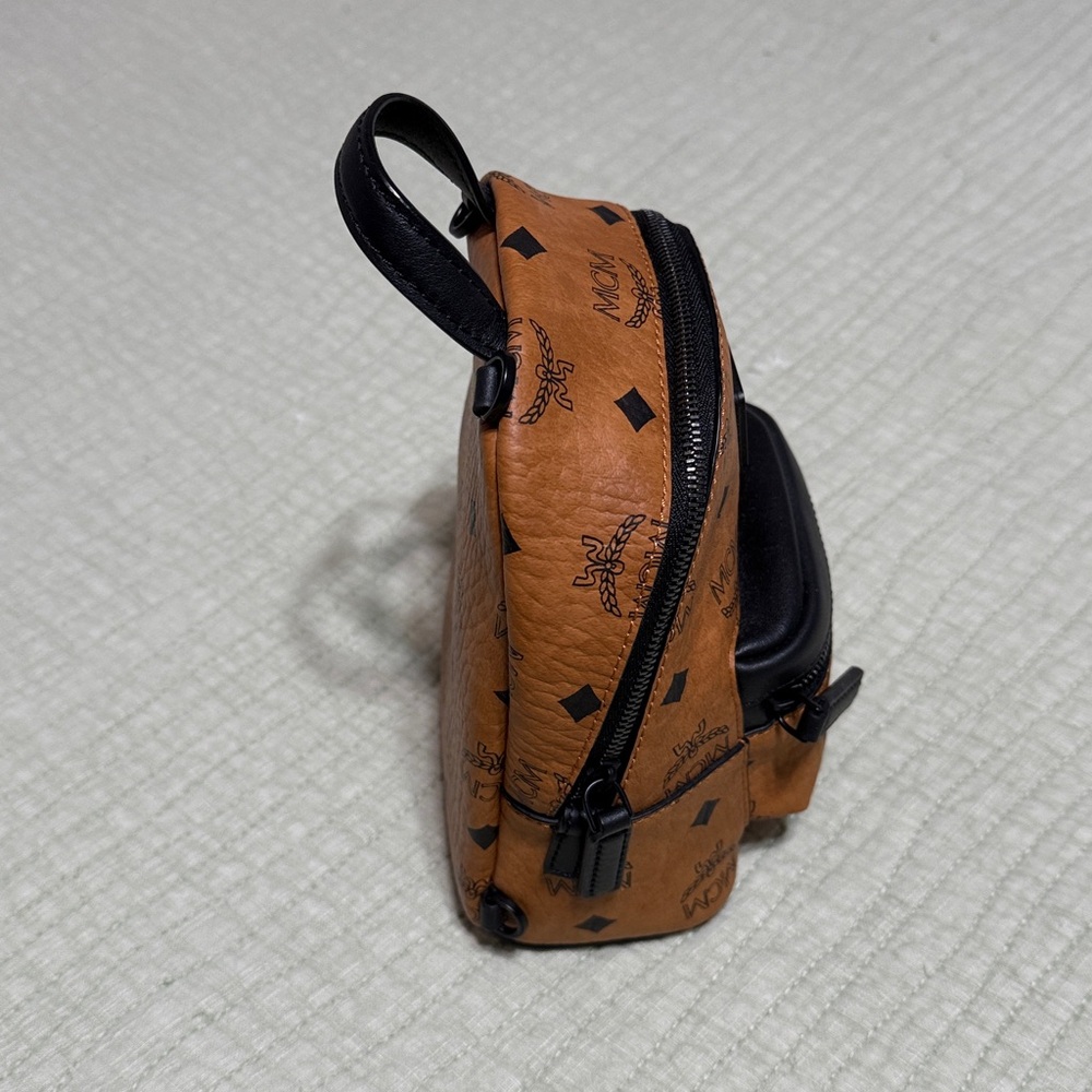 MCM Cognac and Black Backpack mini - Picture 3 of 5